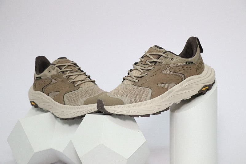 Hoka Anacapa Hiking Shoes - Sustainable Waterproof Trail Sneakers