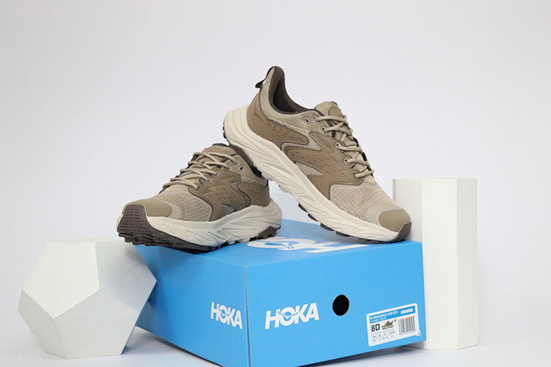 Hoka Anacapa Hiking Shoes - Sustainable Waterproof Trail Sneakers